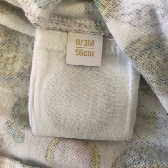 Versace baby onesie - Picture 4 of 7